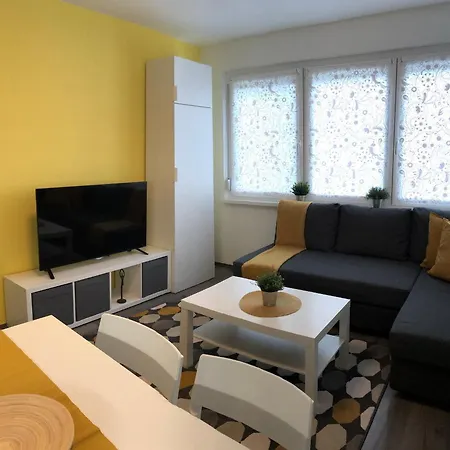 Apartment Millenove *